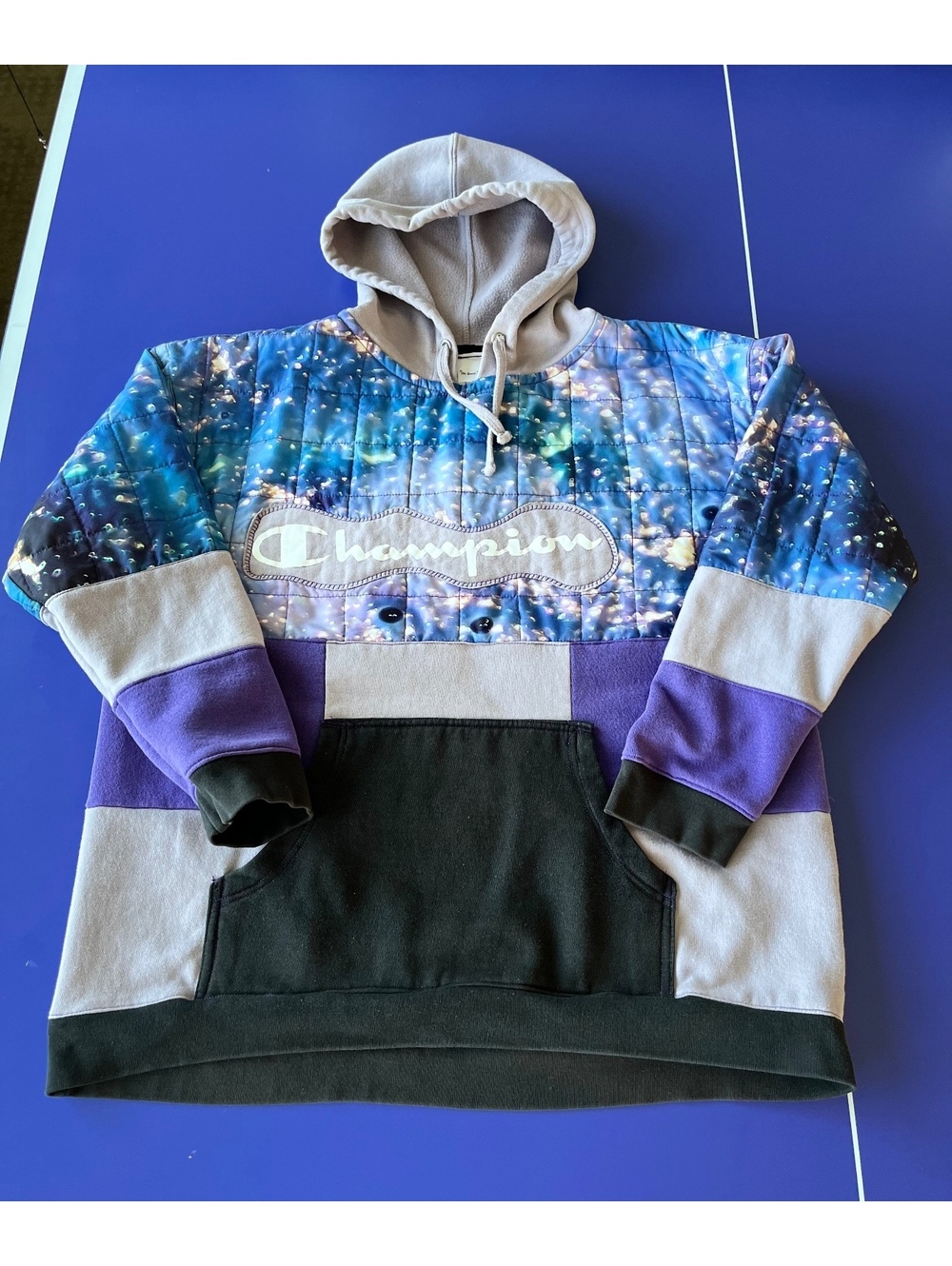 OOAK Champion by Sassy Pants Galaxy Print Quilted Hoodie Sweatshirt XL Women’s